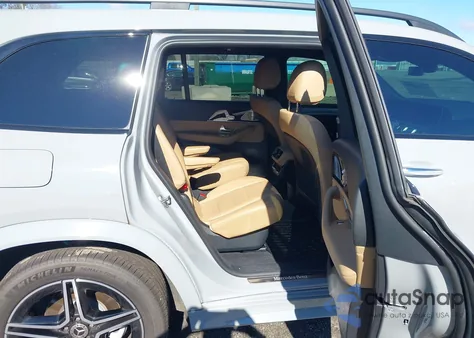 2024 Mercedes-Benz Gls 450 4Matic z USA, uszkodzony, nr VIN 4JGFF5KE0RB142943